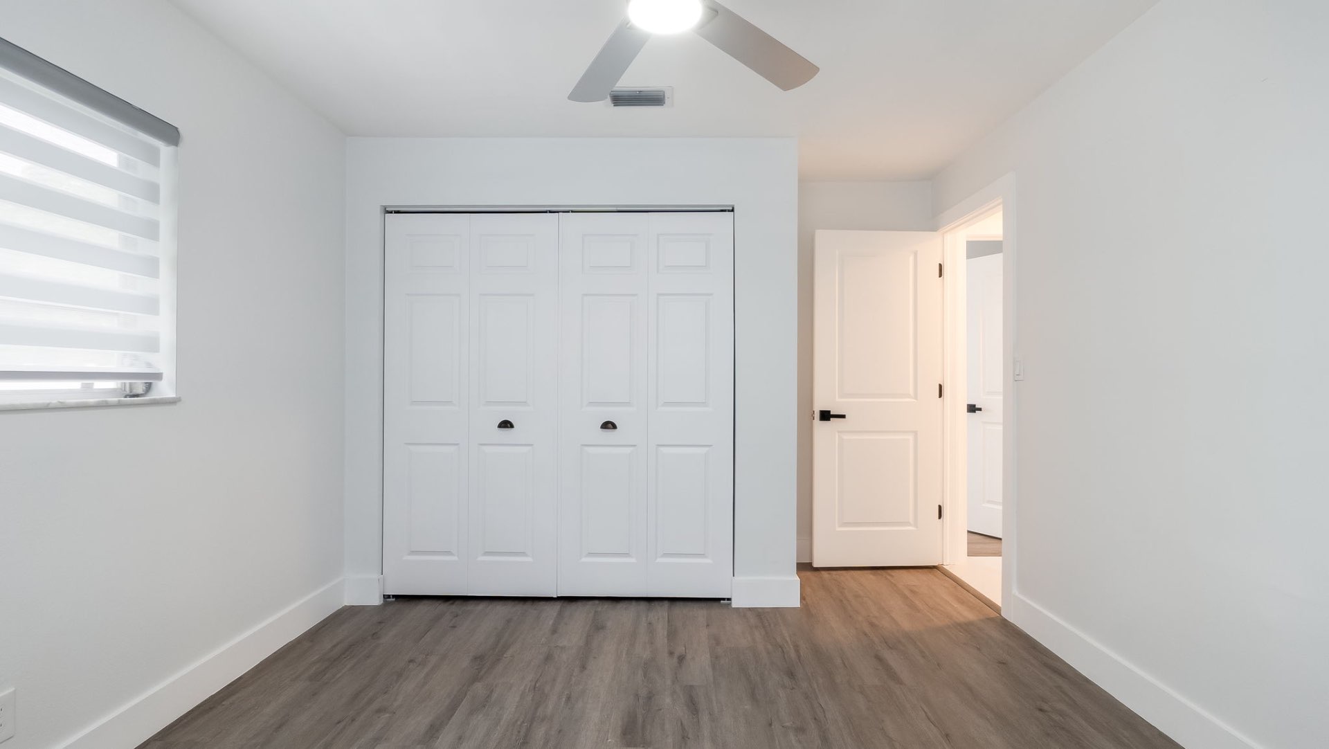 Third bedroom with double closet